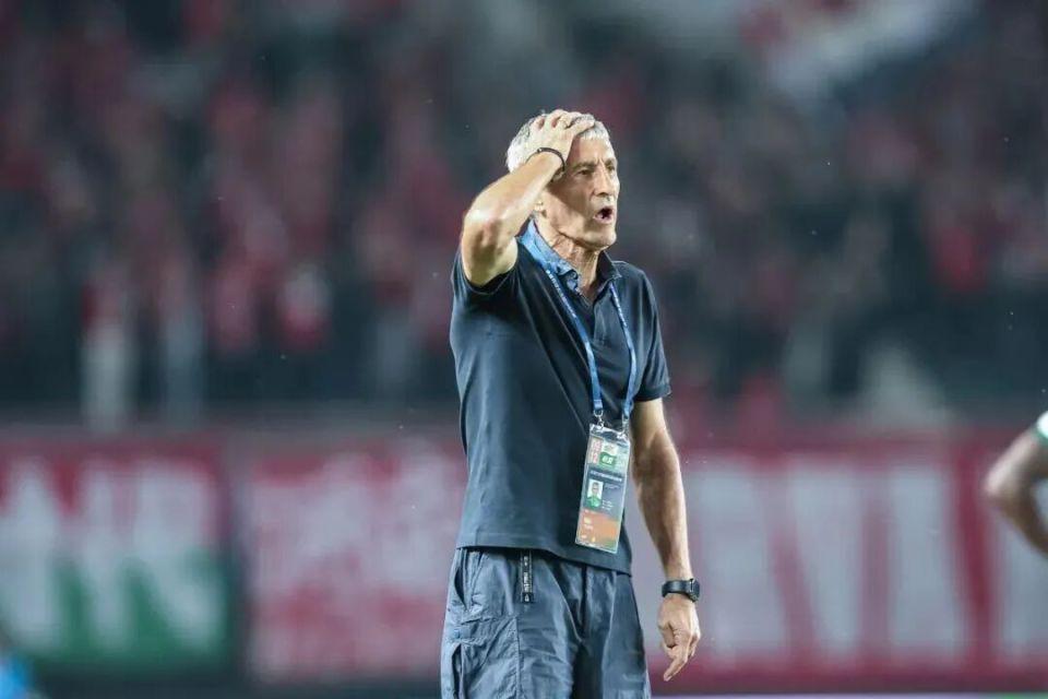 土帅, 踢三段论, jpg