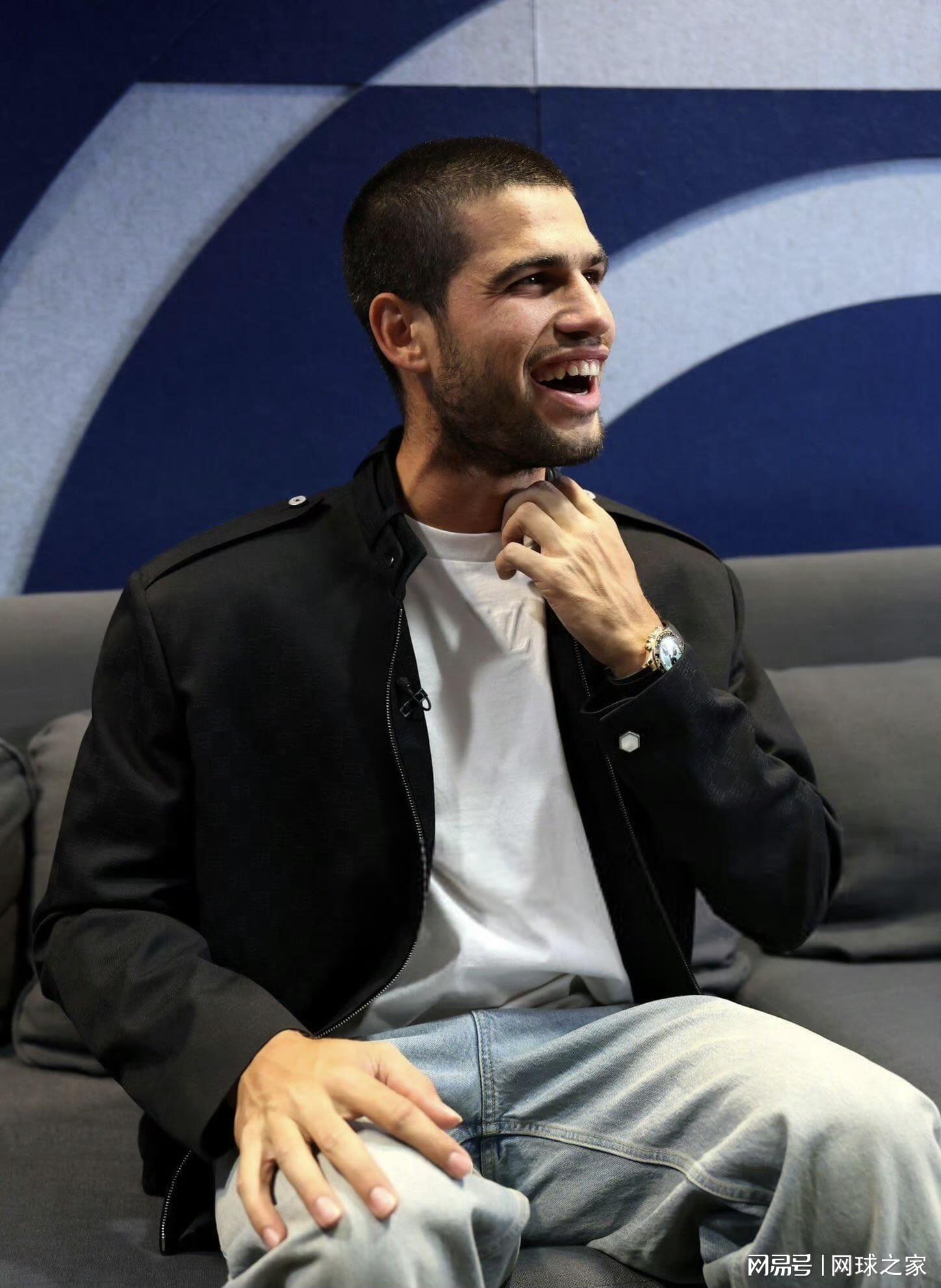 还透露, src, 键时刻打出 还透露, src, 键时刻打出