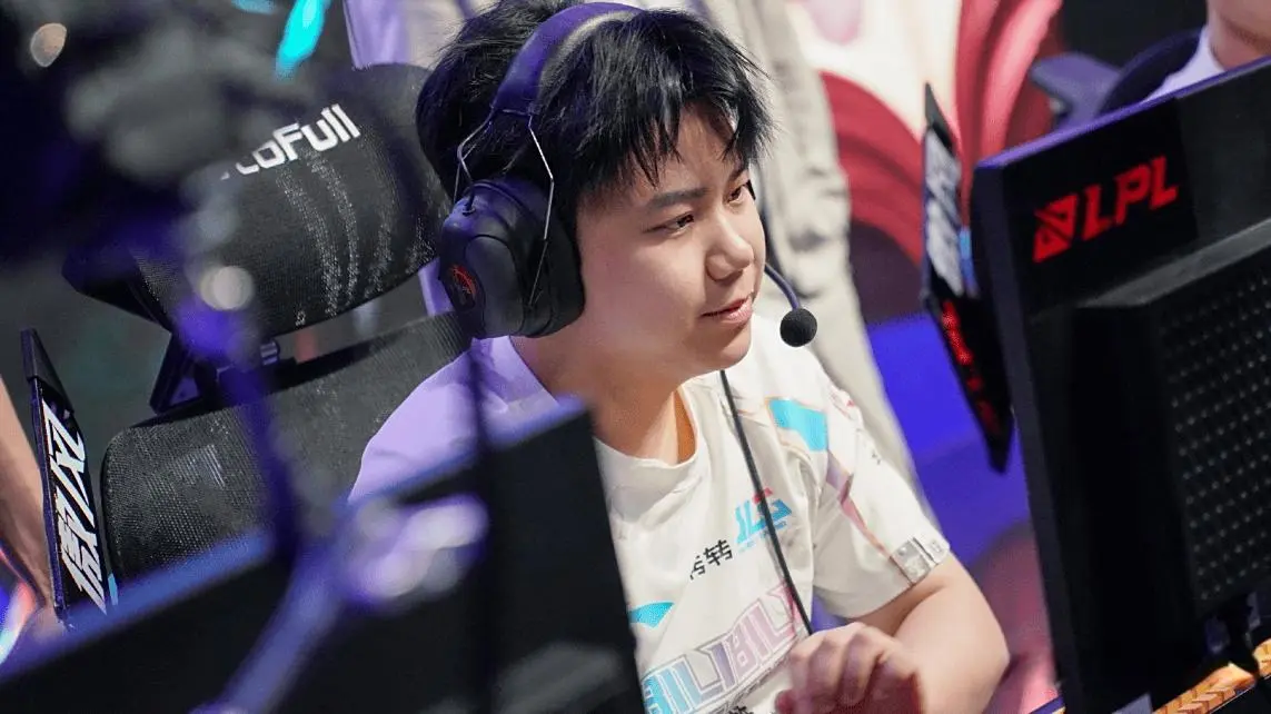 FLY这四, 世界赛最倒, tenan